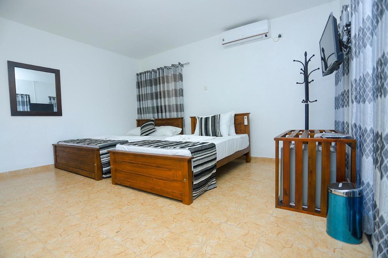 Vendol Sky Resort Kandy Luaran gambar